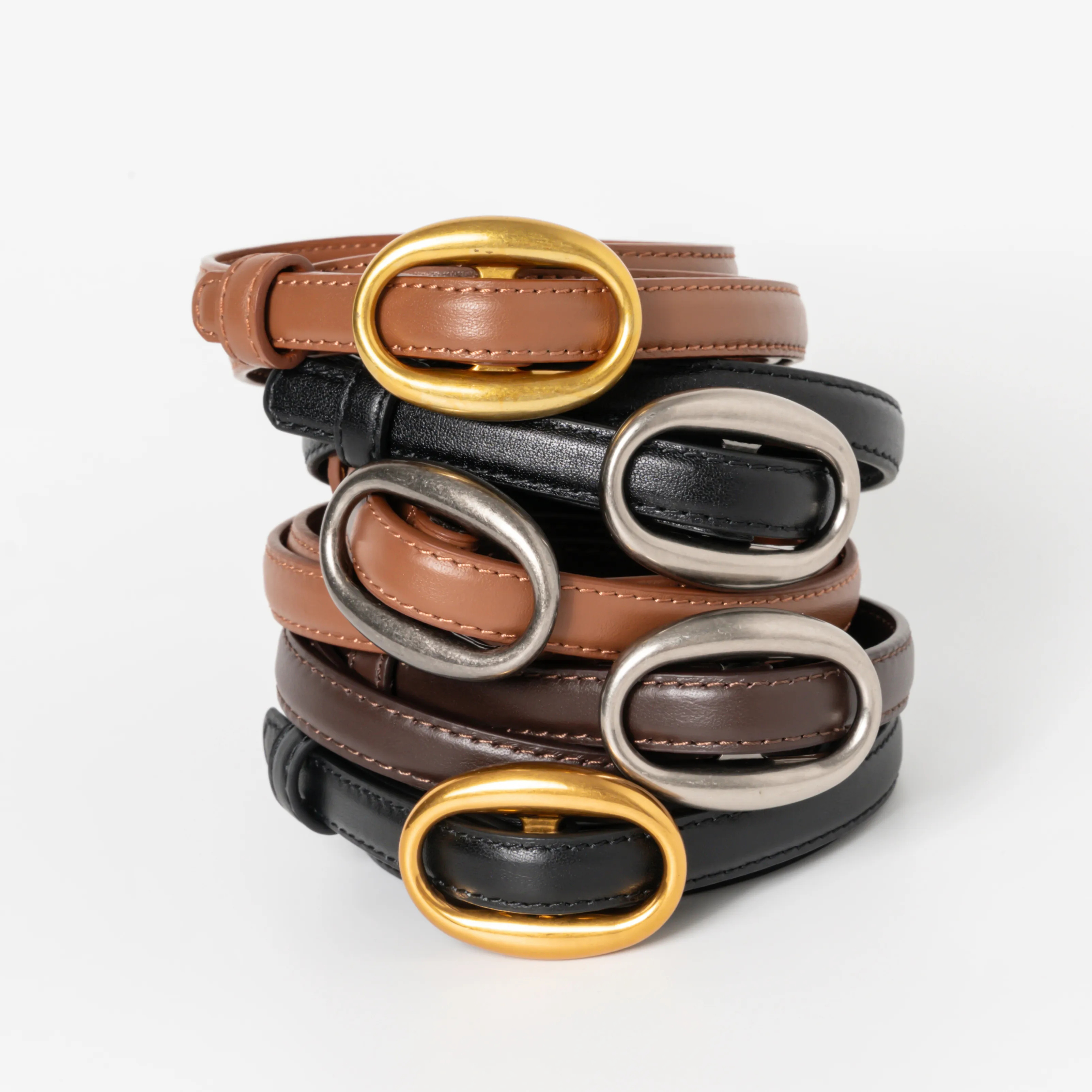 Ceinture tendance pour femme avec boucle dorée, ceinture fine décontractée en cuir véritable souple, ceinture pour jeans, ceinture fine pour robe