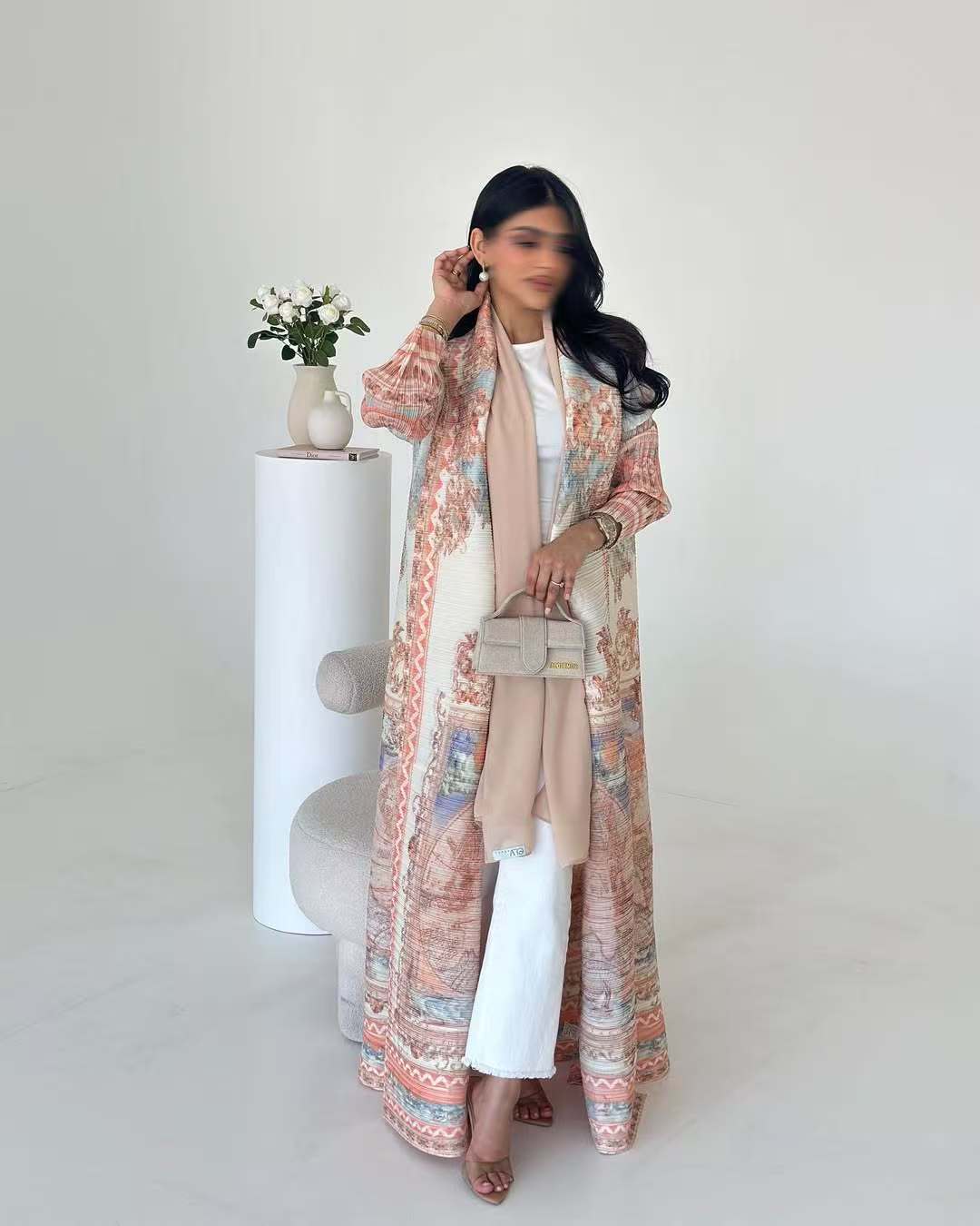 Abaya Miyake élégante à imprimé vintage, ouverte sur le devant, légère et fluide, coupe ample, mode modeste pour femmes, long kimono cardigan