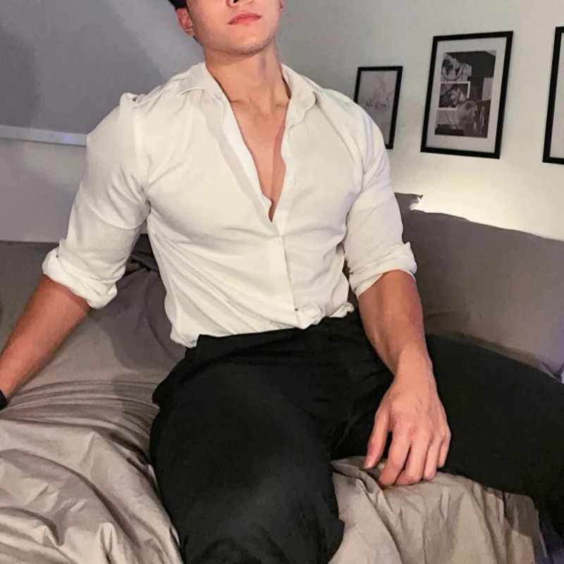 Chemisier uni à manches longues et col rabattu pour hommes, chemises de simplicité à boutons assortis, vêtements décontractés coréens, mode printemps et automne