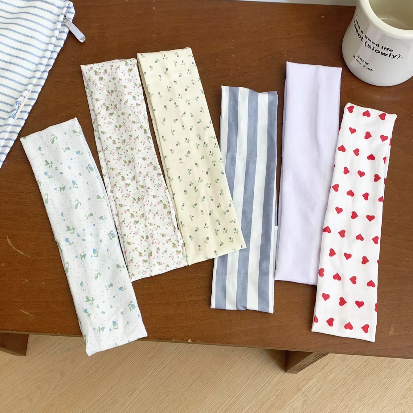 Lot de 6 bandeaux élastiques imprimés frais et mignons, bandeaux larges et très élastiques, style bohème, motif floral/rayé/en forme de cœur, pour le sport quotidien, le lavage du visage, le maquillage et les bandeaux antidérapants