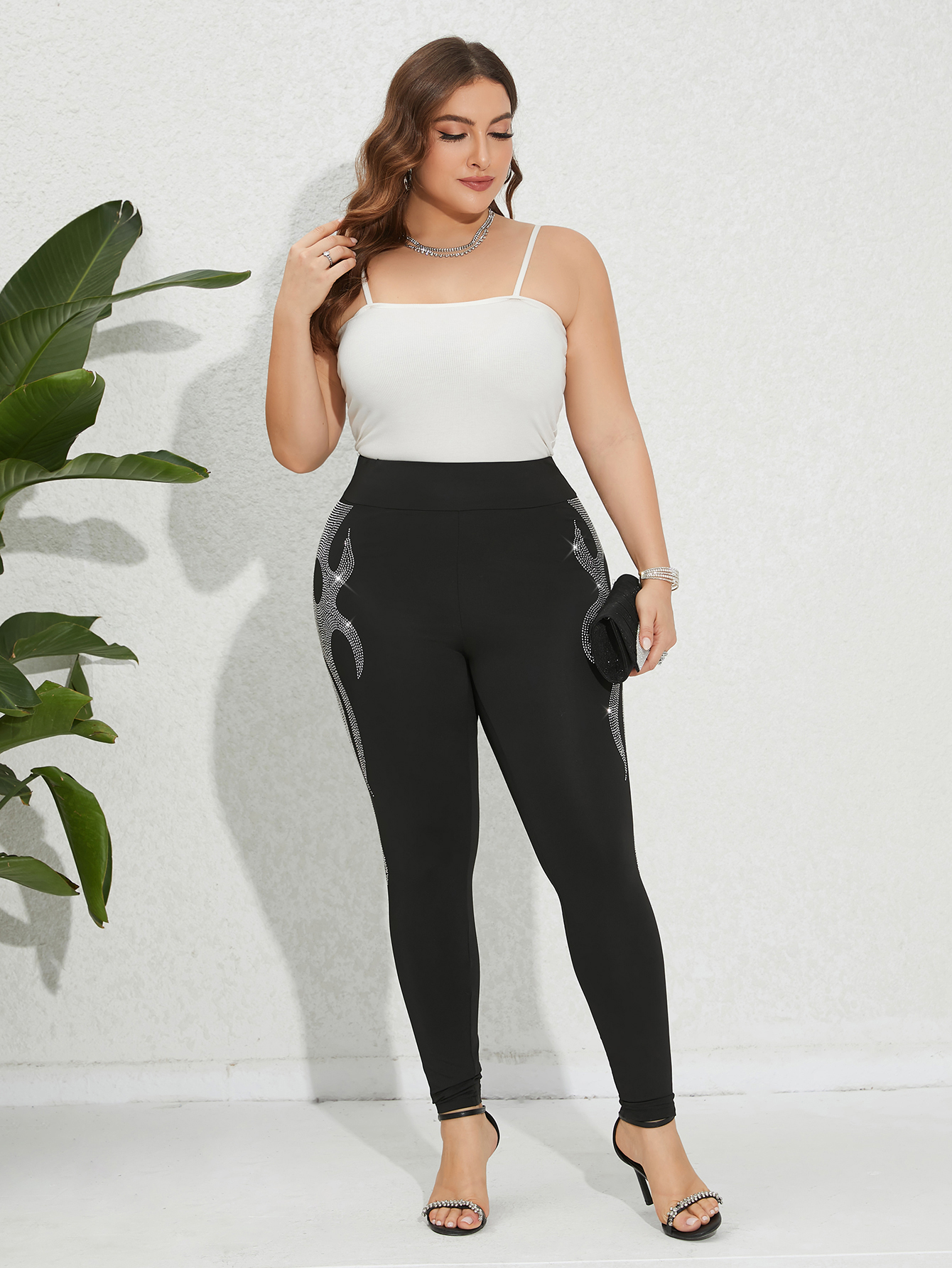 Leggings tendance grande taille pour femmes, avec motif de flamme en strass, tissu tricoté à haute élasticité, pantalon élégant et confortable
