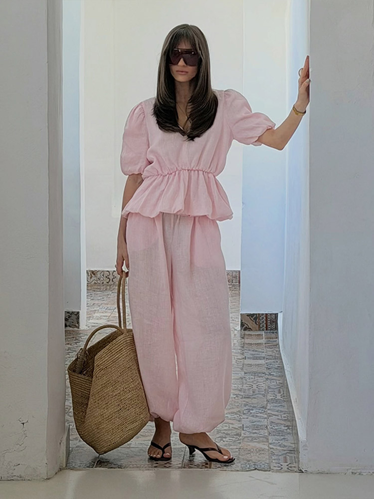 Ensemble décontracté pour femme : chemise à volants et col en V profond à manches courtes bouffantes, pantalon large à revers amples – Nouvelle collection été 2026