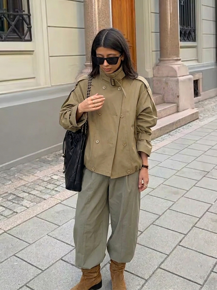 Veste Trench Courte Utilitaire pour Femme, Coupe Décontractée, Col Montant, Épaulettes, Double Boutonnage, Manteau Court, Vêtement d'Extérieur Urbain