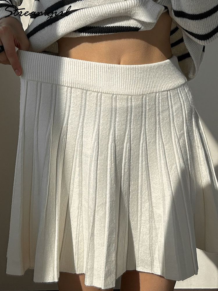 Jupes plissées mini en tricot blanc pour femme, coupe trapèze, taille haute, style coréen, pour l'automne