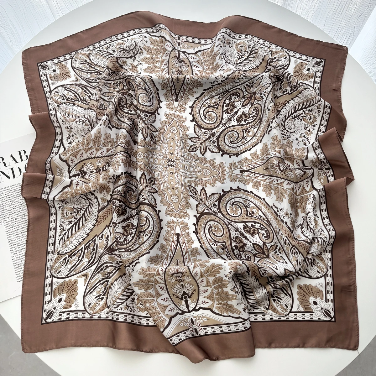 Foulard carré imprimé châle pour femmes, foulard en Satin doux, bandes de cheveux, ruban, bandeau Bandana