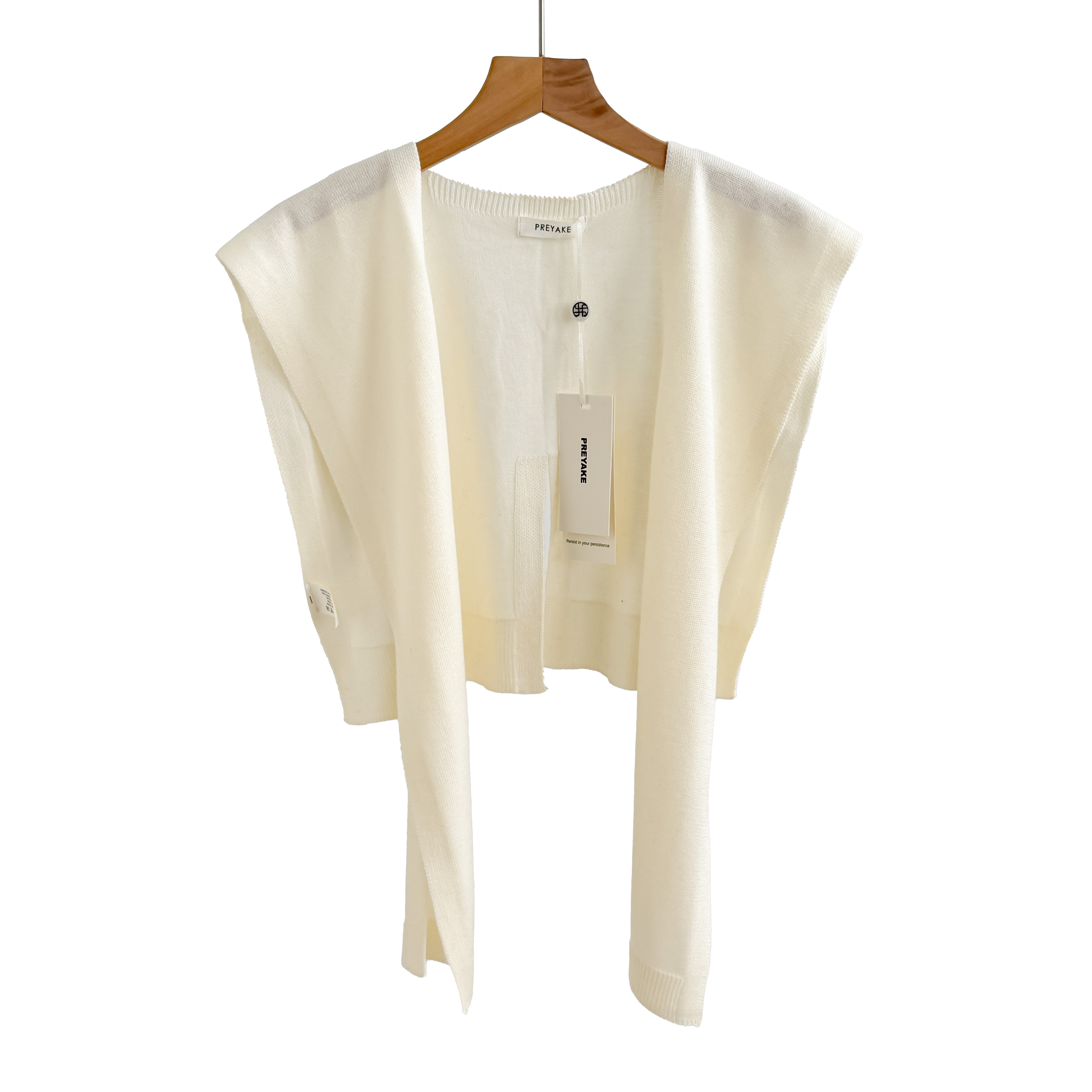 Un nouveau style de châle rayé arc-en-ciel pour femmes avec un cardigan de couleur contrastée pour les bureaux climatisés, une petite cape pour protéger les épaules et le cou