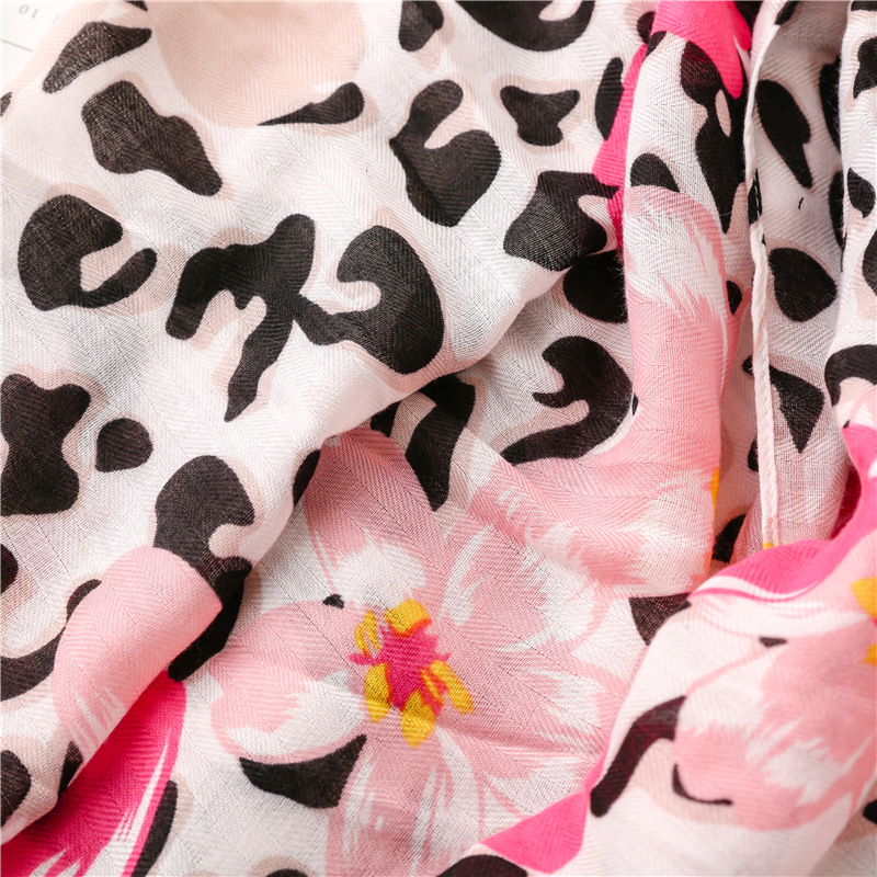Mode femmes printemps automne Viscose écharpe châle belle léopard Floral gland Pashmina étole enveloppement Echarpe Foulards musulman Hijab