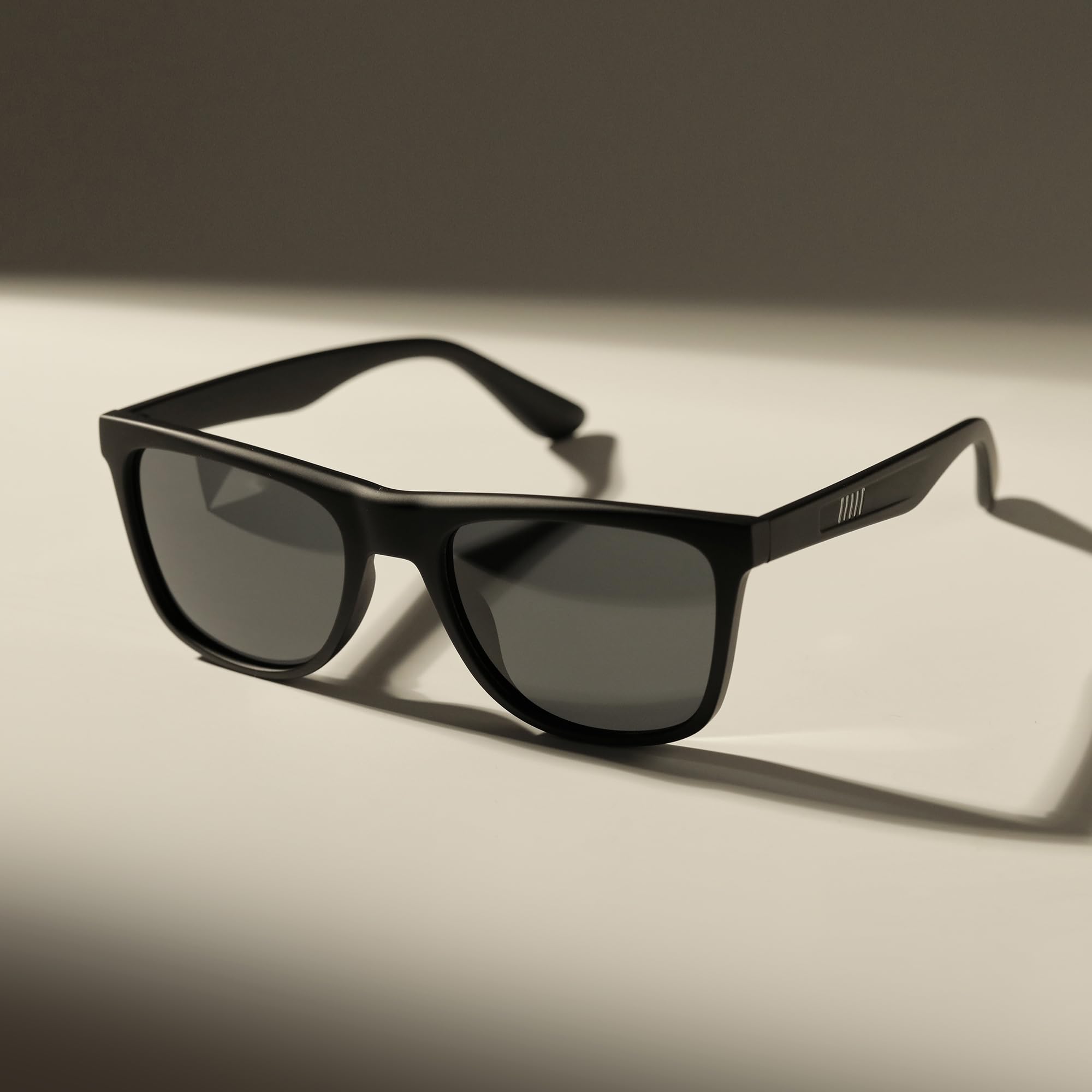 Lunettes de soleil polarisées Vintage carrées de luxe pour hommes femmes mode voyage voiture conduite Anti-éblouissement lunettes de soleil lunettes pour homme UV400