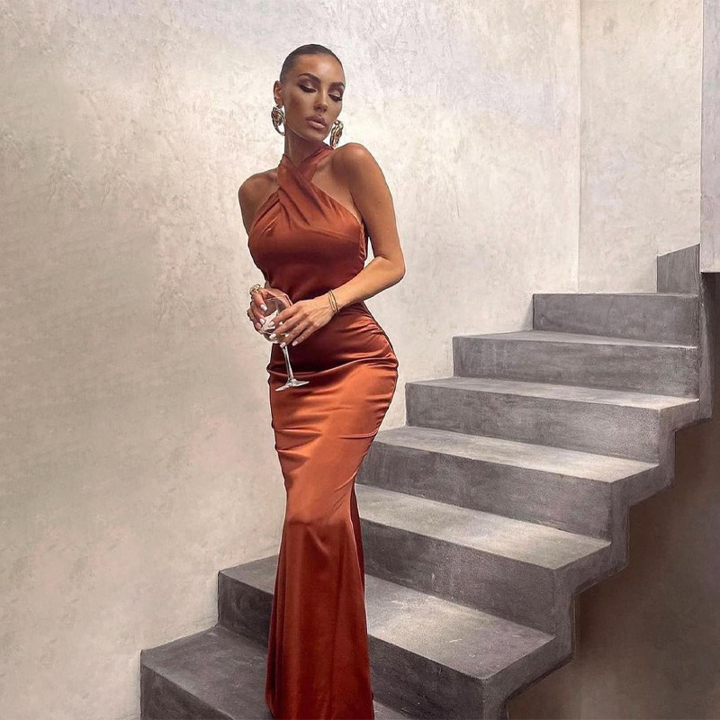 Robes de soirée élégantes pour femmes – Robe longue élégante à col halter et torsion sur le devant, coupe ajustée pour soirée