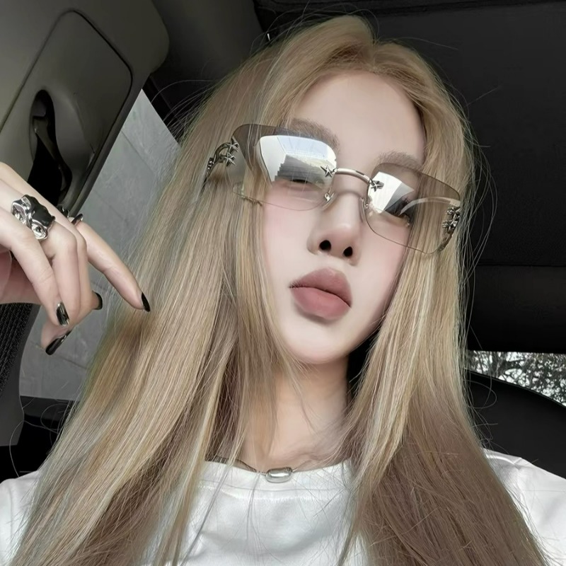 Lunettes de soleil carrées sans monture style punk pour femmes et hommes, monture métallique, lunettes de créateur de luxe, verres populaires, idéales pour l'été et les voyages
