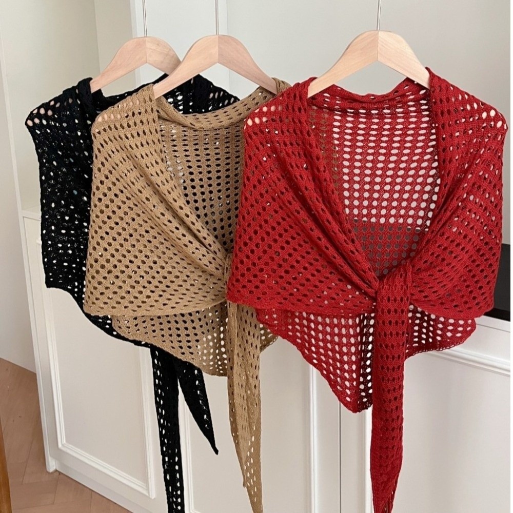 Écharpe triangulaire ajourée tendance, châle respirant en tricot de couleur unie, léger, protection solaire, pour femme