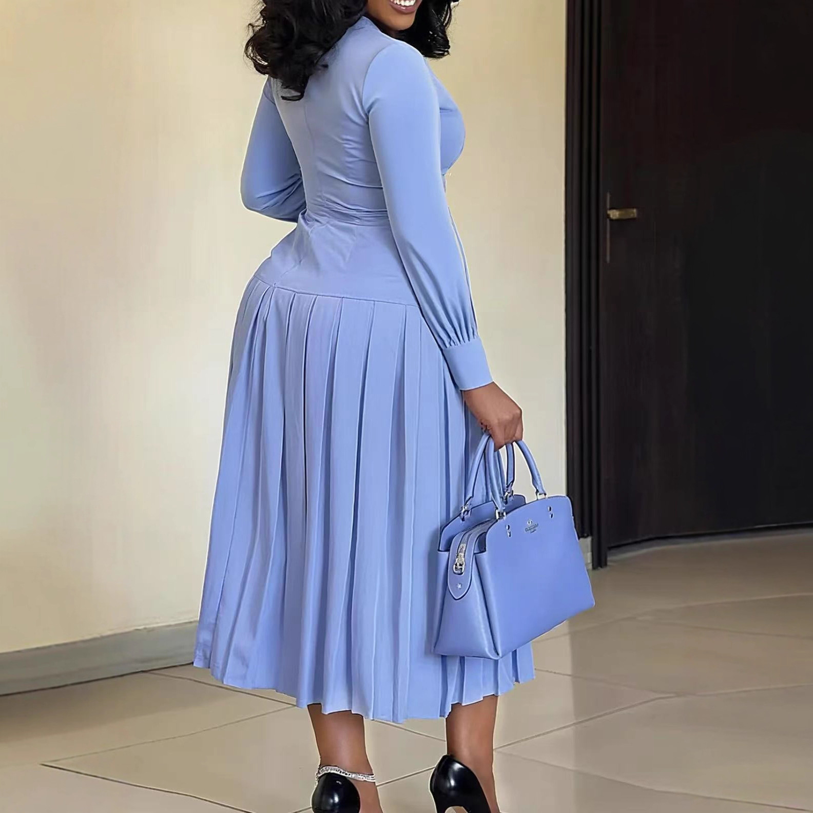 Robe longue plissée unie à manches longues et taille haute, coupe ajustée, nouvelle collection été 2025 pour femme