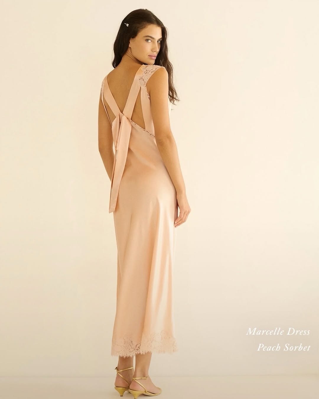 Robe longue chic en satin et dentelle patchwork pour femme, élégante, sans manches, dos nu, ajourée, coupe ajustée, Vestidos 2026, tenue de soirée estivale pour femme