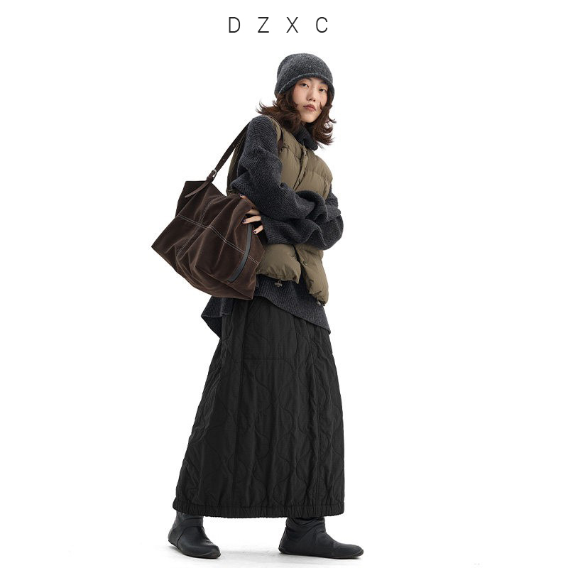 Jupe classique noire avec rembourrage en laine d'alpaga, nouvelle jupe décontractée et polyvalente pour femme, collection automne-hiver 2025