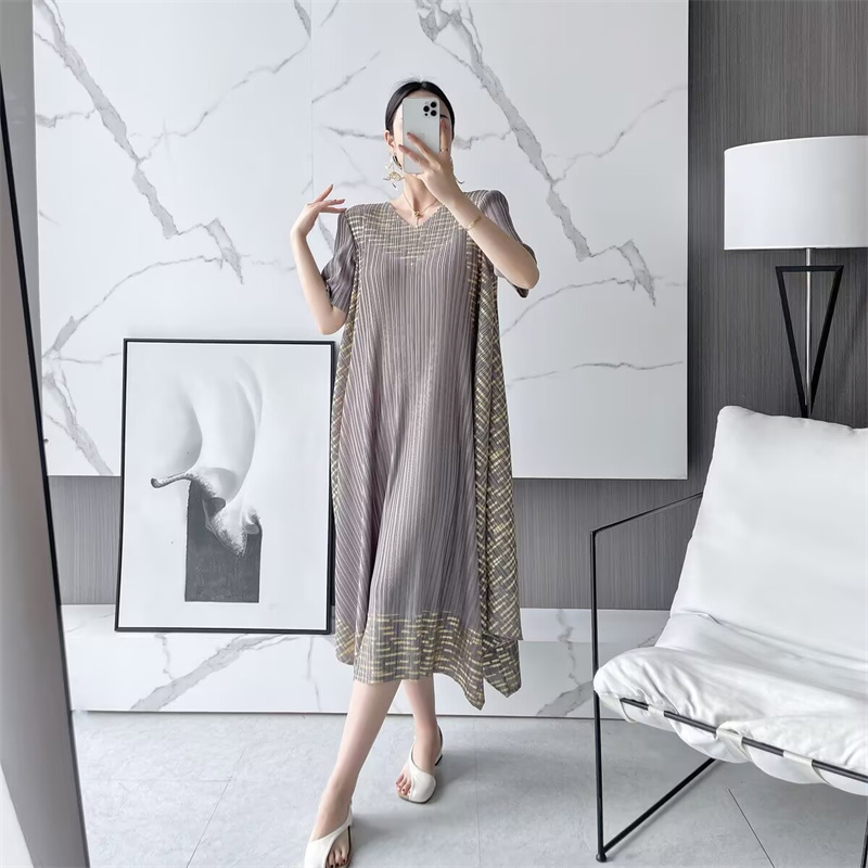Robes longues printemps et automne vêtements grande taille a-ligne jupe longue plissée anneau imprimé mère robe femme ample haut de gamme robe