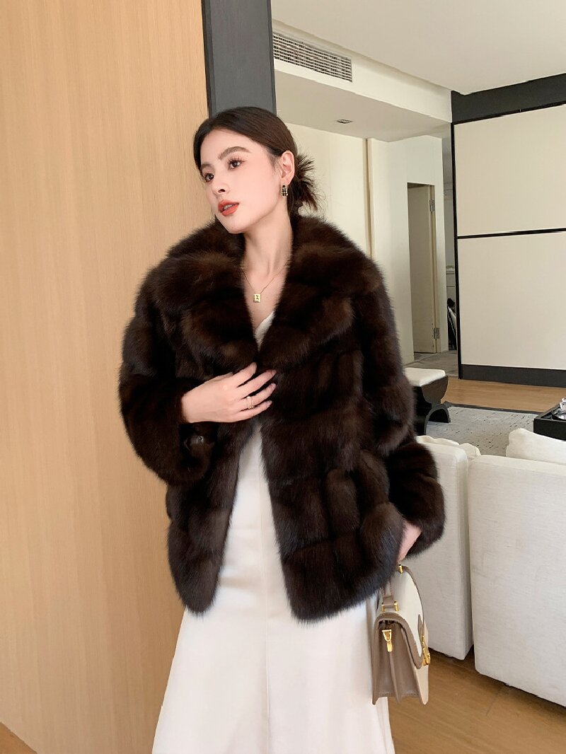 Nouvelle Collection Hiver 2025 – Manteau Court Élégant en Fourrure de Vison Marron Foncé pour Femme, Veste de Luxe Haut de Gamme, Fourrure Écologique, un Must-Have Tendance