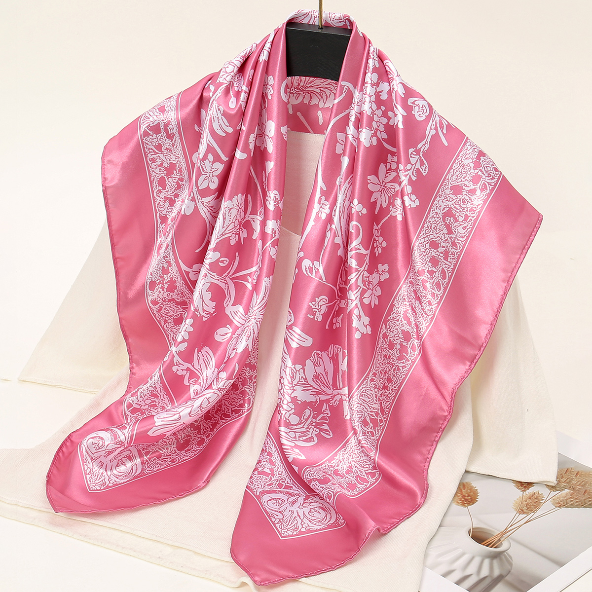 Foulard carré imprimé 90x90cm pour femmes, sensation de soie, enveloppes en Satin, bandeau de luxe, Designers, écharpe Bandana en soie, enveloppe pour cheveux