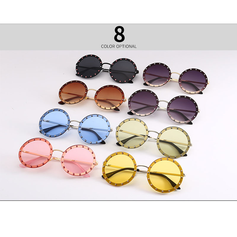 Vintage lunettes de soleil rondes femmes luxe strass métal lunettes de soleil dames classique rose rouge rétro clair nuances lunettes hommes UV400