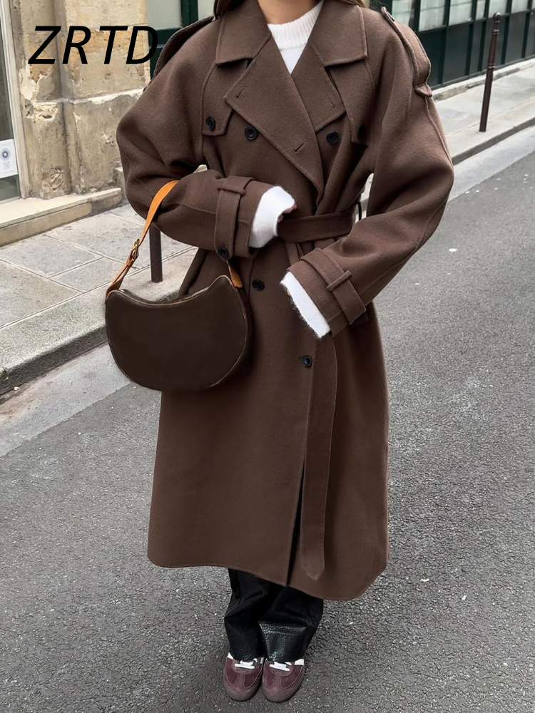 Manteau long en laine pour femme avec ceinture, col à revers ample, double boutonnage, manches longues, collection automne-hiver 2026, style trench-coat pour femme