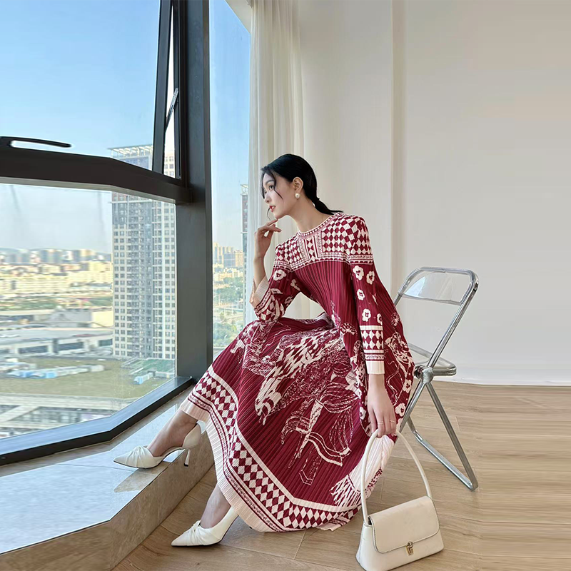 Belles robes pour femmes printemps nouvelle robe pliante ample imprimée avec col rond et manches longues robes longues de tempérament de mode