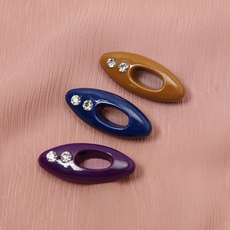 Boucle d'écharpe en soie colorée pour femme, épingles à Clip pour Hijab musulman, accessoires pour foulard, broche à la mode pour femmes