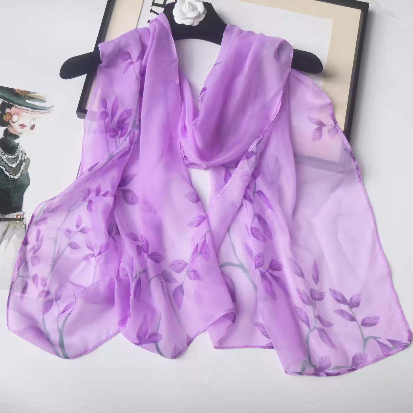 Écharpe-châle en mousseline de soie imprimée feuilles, légère et transparente, polyvalente pour nappe, rideau, voyage, ou couverture de plage