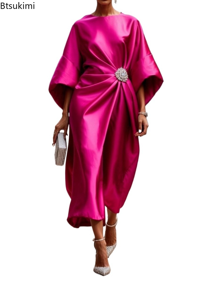 Nouvelle Robe de Soirée et de Cocktail Élégante pour Femme 2026 en Satin à Col Rond et Manches Chauve-Souris avec Décoration Strass à la Taille et Effet Froncé