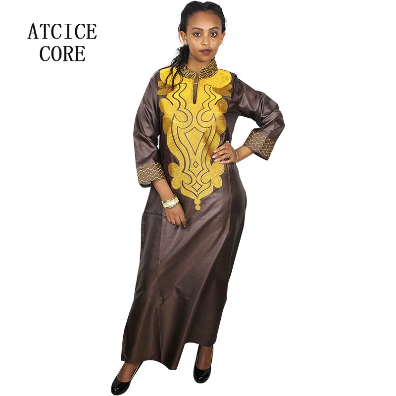 Robe africaine longue brodée bazin, tissu souple, sans écharpe