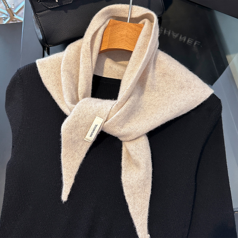 Écharpe tricotée rouge pour femme, 100% laine, chaude, couleur unie brillante, châle épais, Triangle doux, col Pashmina, nouvelle collection hiver