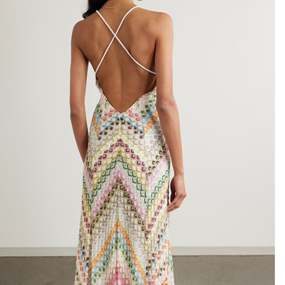 Nouvelle robe sexy printemps-été avec couleur contrastée, sans bretelles, sans manches, dos nu, taille haute, élégante, col en V, longues robes