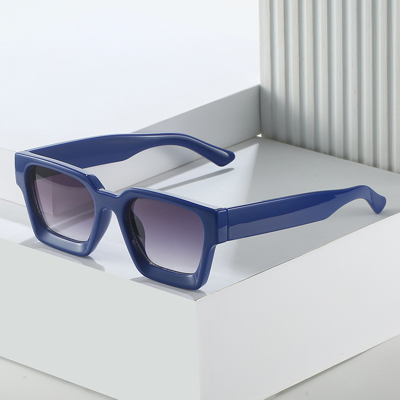 Lunettes de soleil carrées classiques à grande monture pour femme, de marque, pour la conduite, style rétro minimaliste, protection UV400