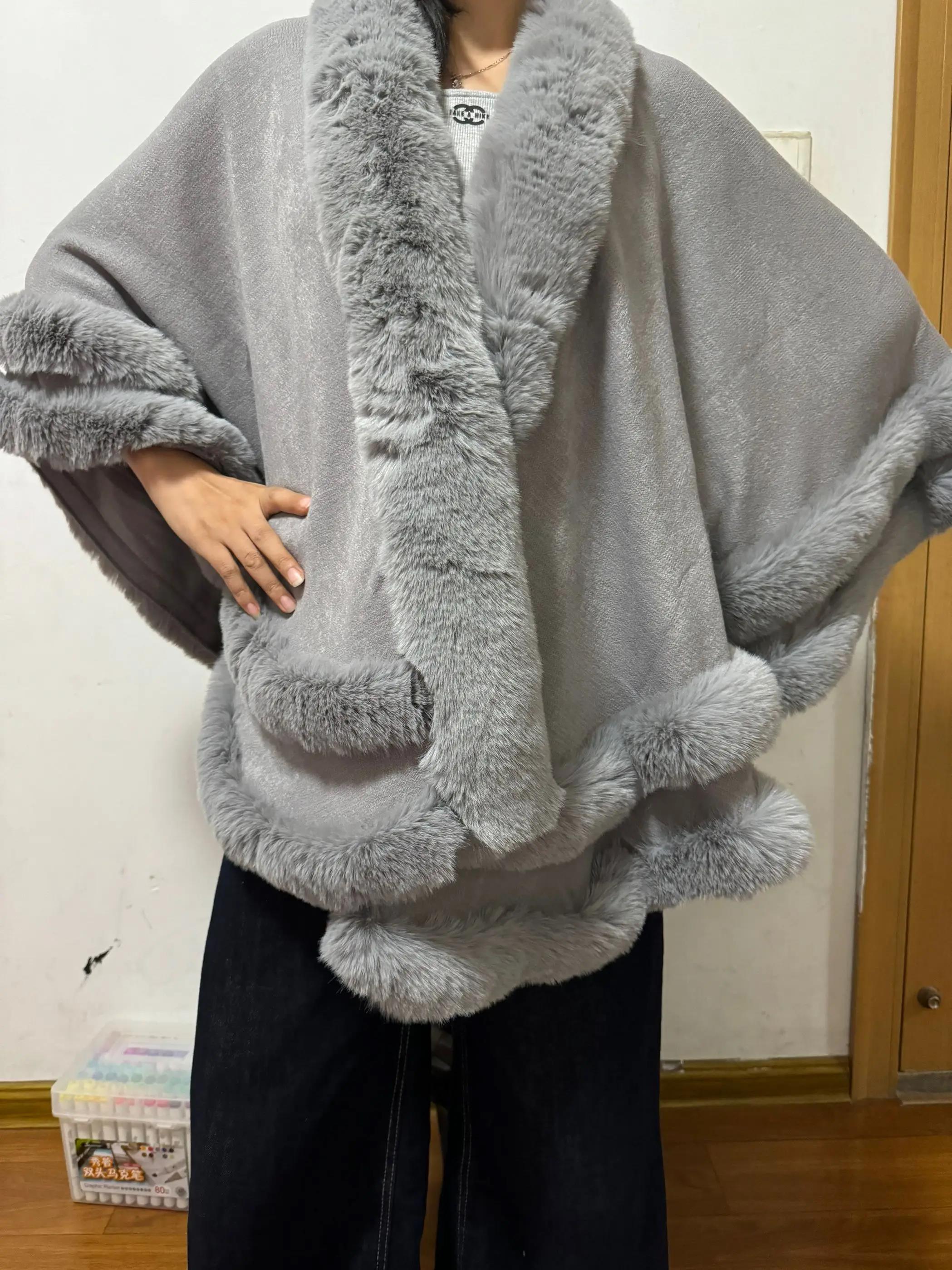 Cape de luxe pour femme, 5 couleurs, automne-hiver, épaisse et chaude, avec 2 cercles en fausse fourrure de lapin, idéale pour mariage