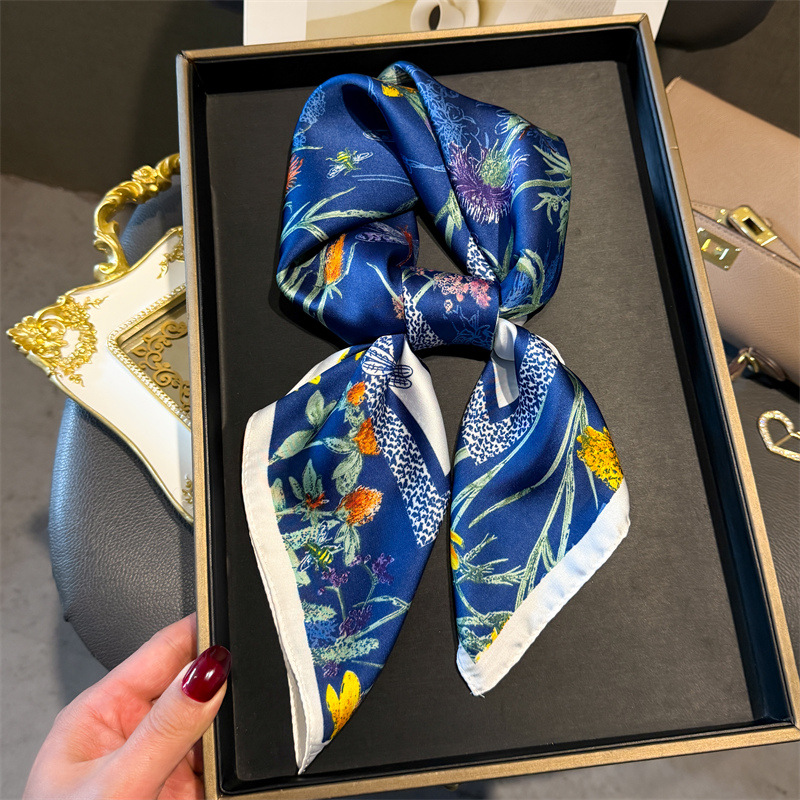 Écharpe carrée florale de luxe 70*70cm pour femmes, élégante, hijab, foulard, châle, en soie unie douce et résistante aux taches, pour les voyages