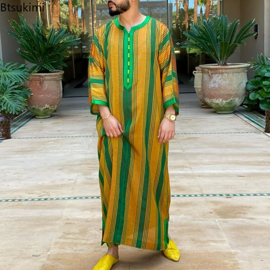 Nouveau 2026 hommes arabe musulman mode vêtements islamiques hommes brodé Jubba Thobes Homme caftan marocain Eid prière longue Robe Robe