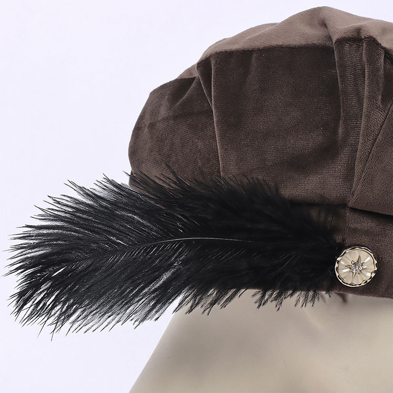 Béret unisexe tendance style médiéval vintage avec plume, chapeau Tudor en daim avec plume, casquette de ministrel, casquette Renaissance élizabéthaine