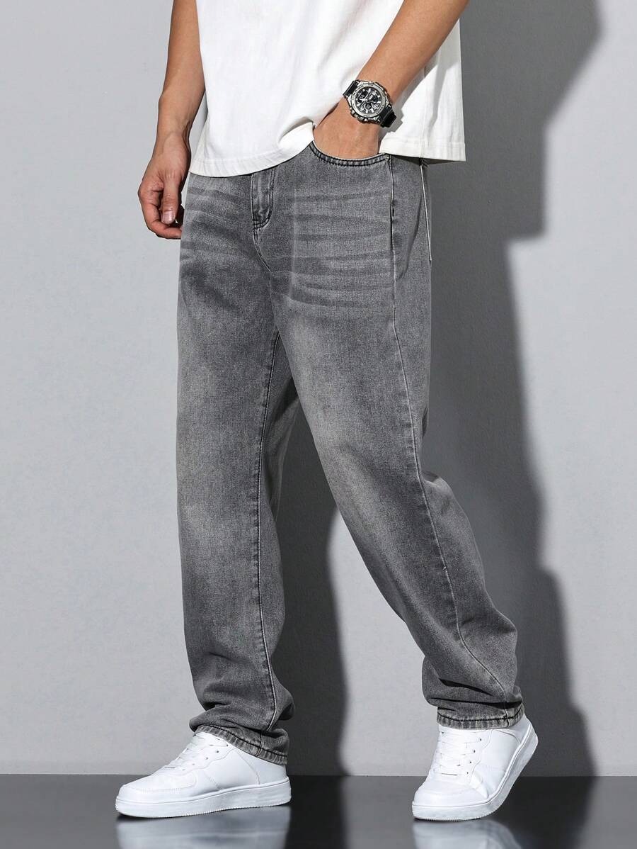 Jean gris slim droit pour hommes, design droit et simple, adapté à un usage quotidien en toutes saisons