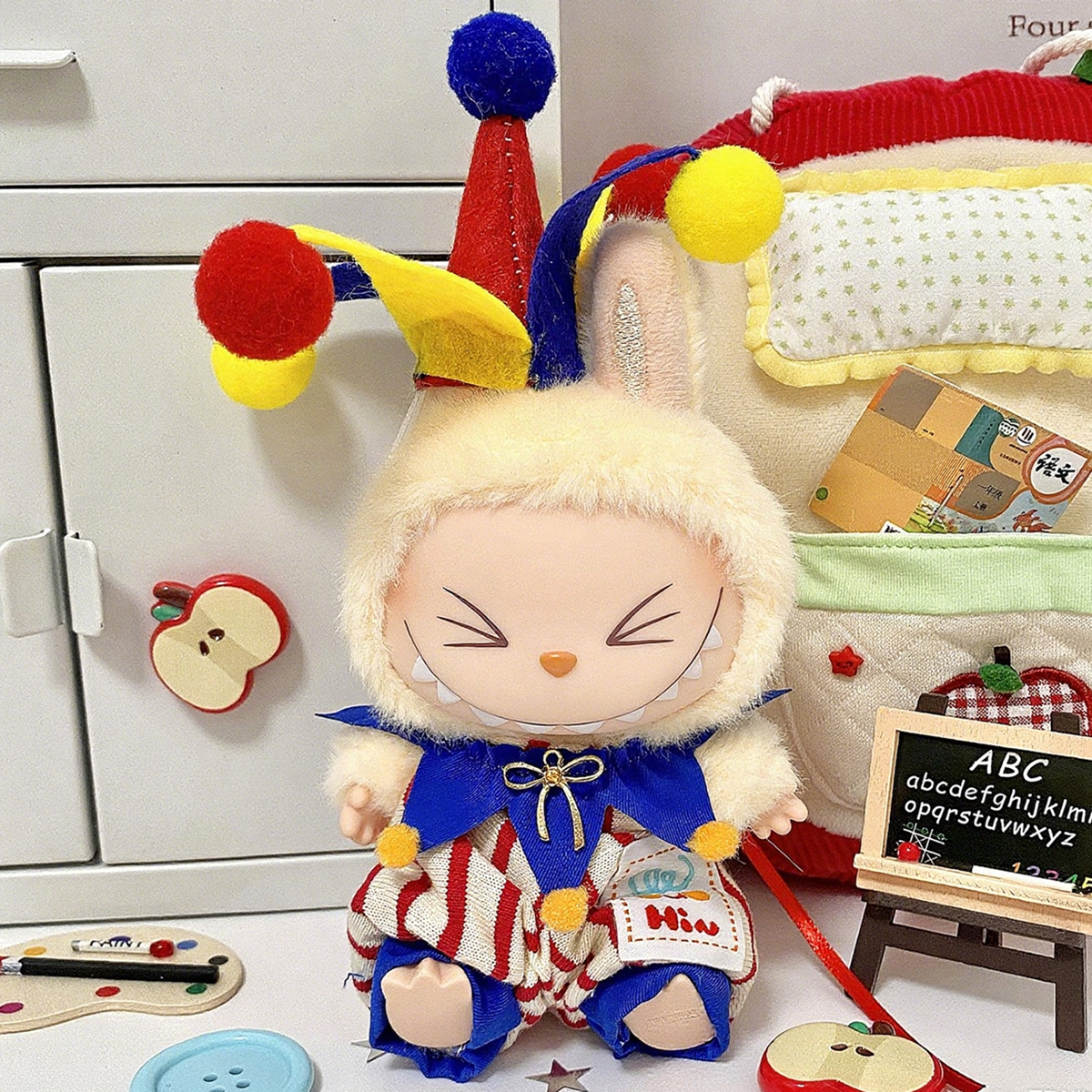 Poupée en peluche mignonne, vêtements de Style Clown de cirque pour poupée Labubu, vêtements de bricolage, accessoires de décoration, cadeau