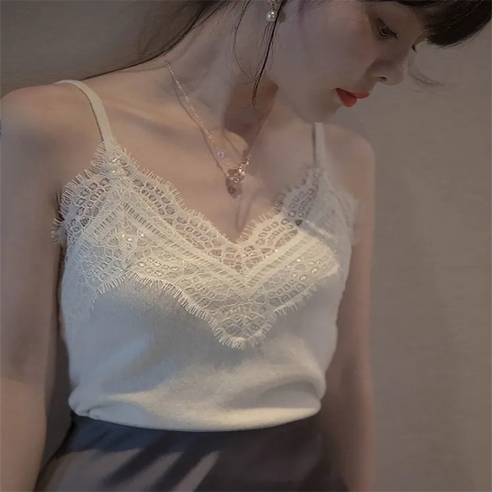 Nouvelle Camisole d'été en dentelle à col en V, style sexy Spice Girls, avec bordure en dentelle, décontractée et élégante, pour les vacances à la plage