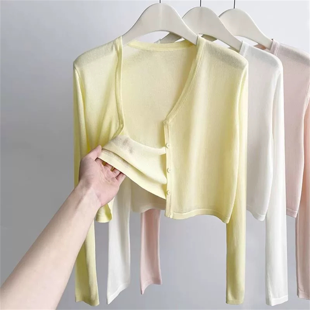 2026 Vêtements coréens pour femmes, Manteau court d'été en soie glacée, protection contre la climatisation, col en V, mode féminine