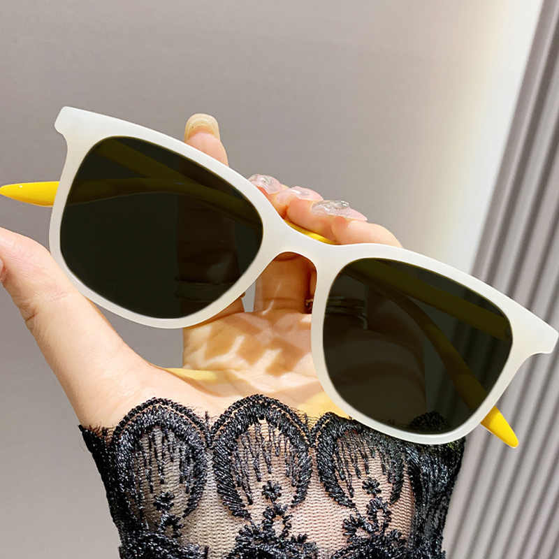 Lunettes de soleil unisexes tendance, nouvelles lunettes de soleil rétro vintage pour femmes, lunettes de myopie ultralégères, lunettes de protection UV pour l'extérieur avec prescription