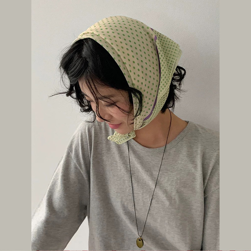 Foulard triangulaire rétro à pois, accessoires pour femmes, foulard artistique en coton doux, bonnet en satin, foulard de mode, mouchoir