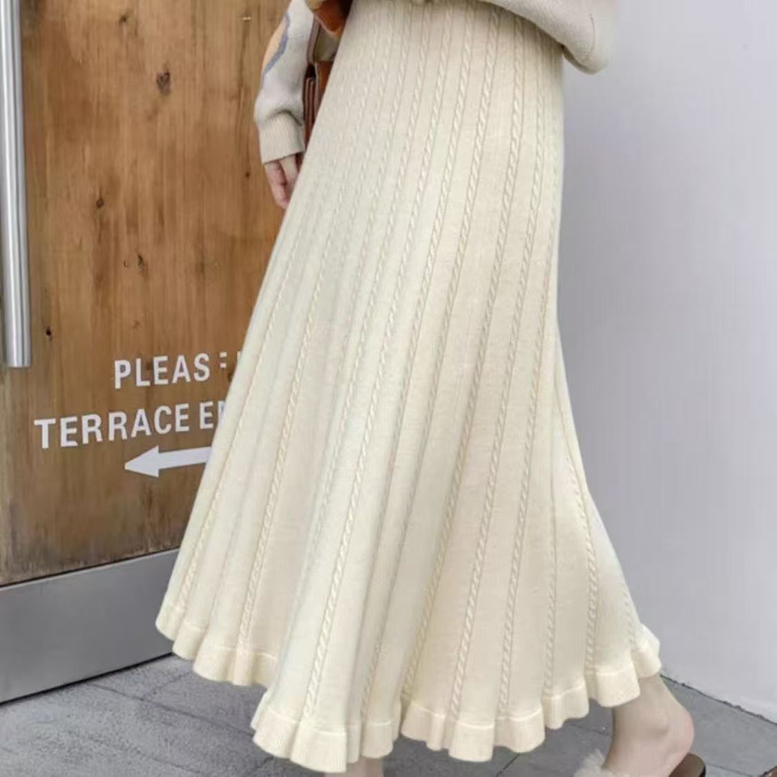 Nouvelle jupe en laine épaisse à taille haute pour femmes, jupe plissée à volants élastique pour l'automne et l'hiver 2026