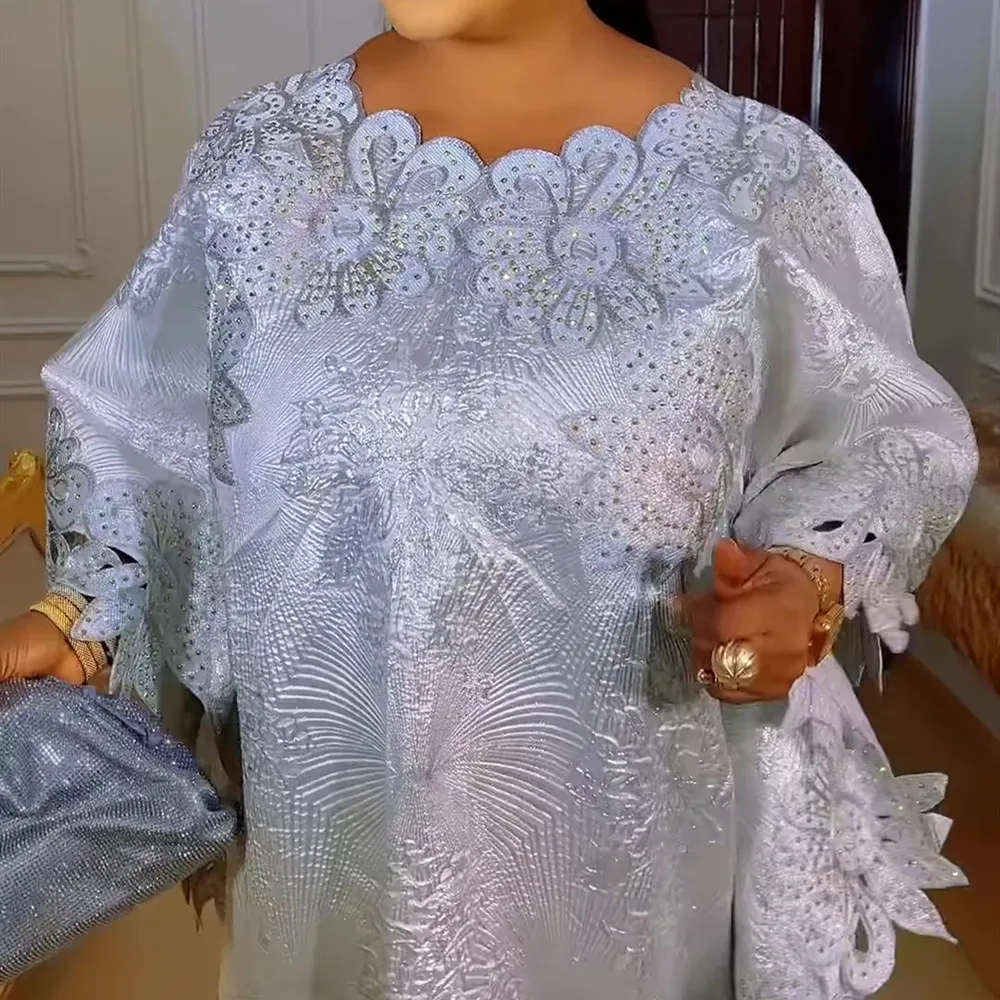 Robes longues de soirée africaines grande taille pour femmes 2026 – Nouvelle collection de robes de luxe brodées Bazin, tenues élégantes pour mariages musulmans et soirées