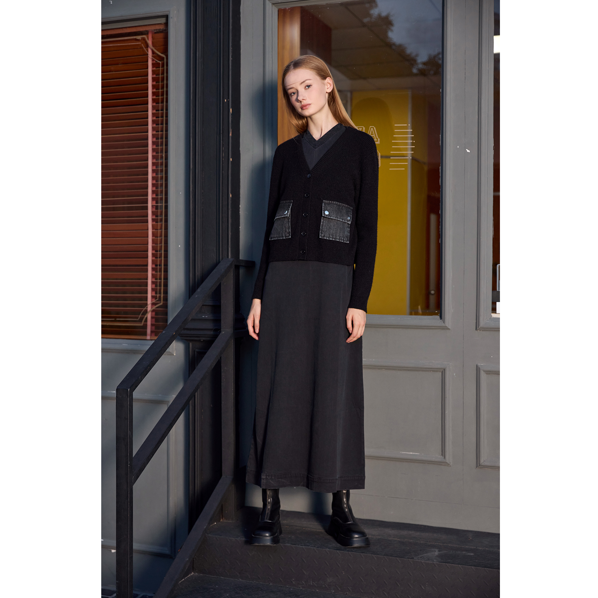 AP femmes 2026 automne et hiver Denim col en v robe tricot Cardigan col montant Modal chemise