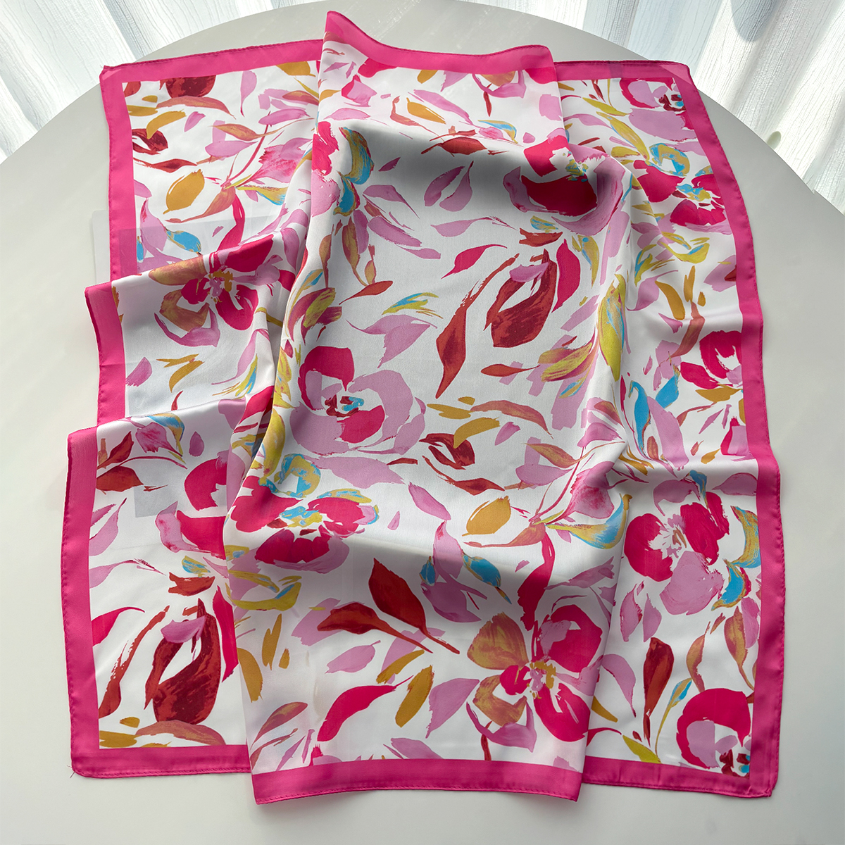 Nouveau Foulard Carré en Soie Imprimée pour Femme, Bandana, Bandeau, Écharpe de Cou, Accessoire Cheveux 2026