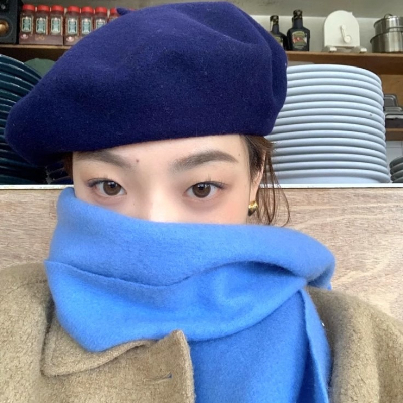 Béret uni en laine chaude Vintage pour femmes et filles, bonnet d'artiste à la mode, noir et rouge, chapeau solide décontracté, bérets de citrouille rétro, hiver
