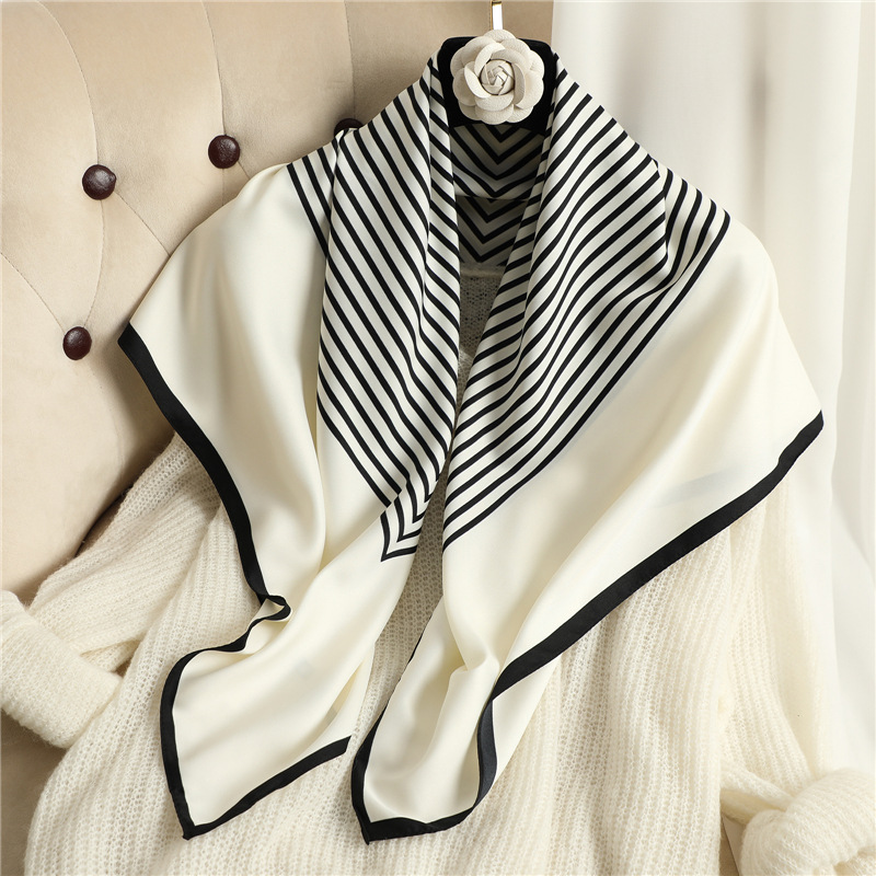 Foulard en Soie 90x90cm de Marque de Luxe, Imprimé Rayures Sergé, Grandes Écharpes, Hijab, Châle de Protection Solaire, Bandana, Foulard, Écharpe, Cache-cou pour Femme