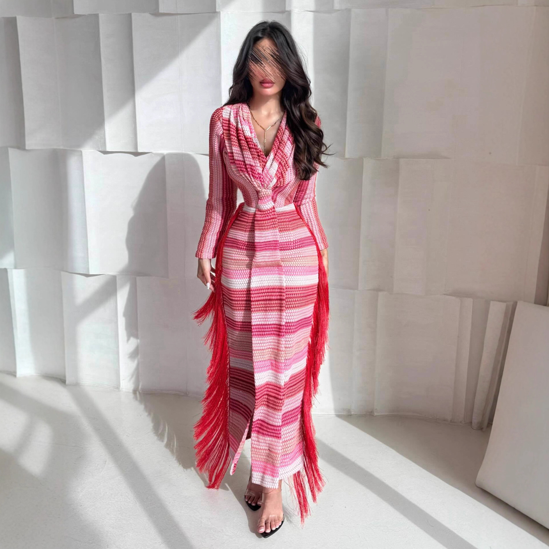 Été musulman nouvelle mode femmes couleur code décontracté à la mode Simple basique ample élégant col en v à manches longues glands robes femme