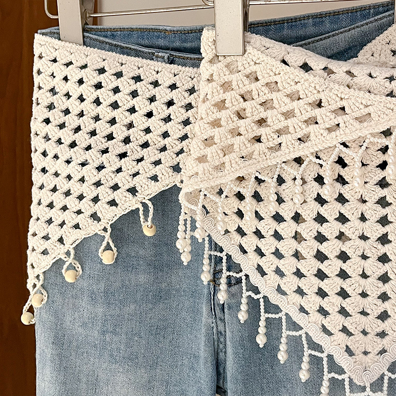 Foulard triangulaire en dentelle, ceinture large pour jeans, écharpe triangulaire de taille, écharpe en soie idyllique à superposer sur une jupe