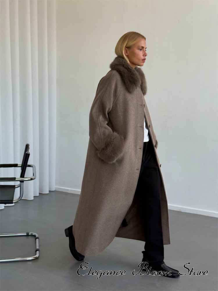 Manteau en laine mélangée pour femmes, uni, avec empiècements en fausse fourrure, col à revers, manches longues, à simple boutonnage, modèle 2026, vêtement chic pour femme.